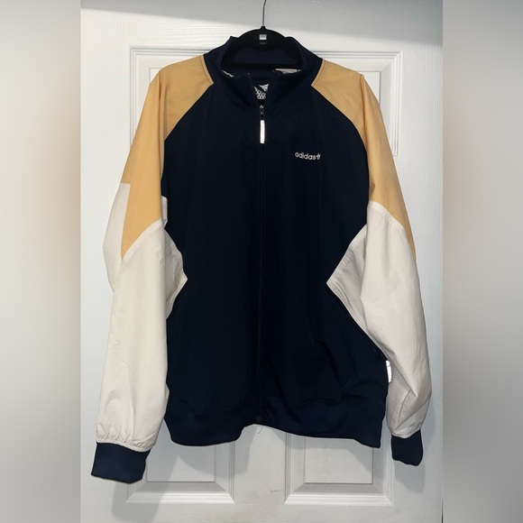 Adidas Woven Ripstop Jacket - Picture 4 of 9